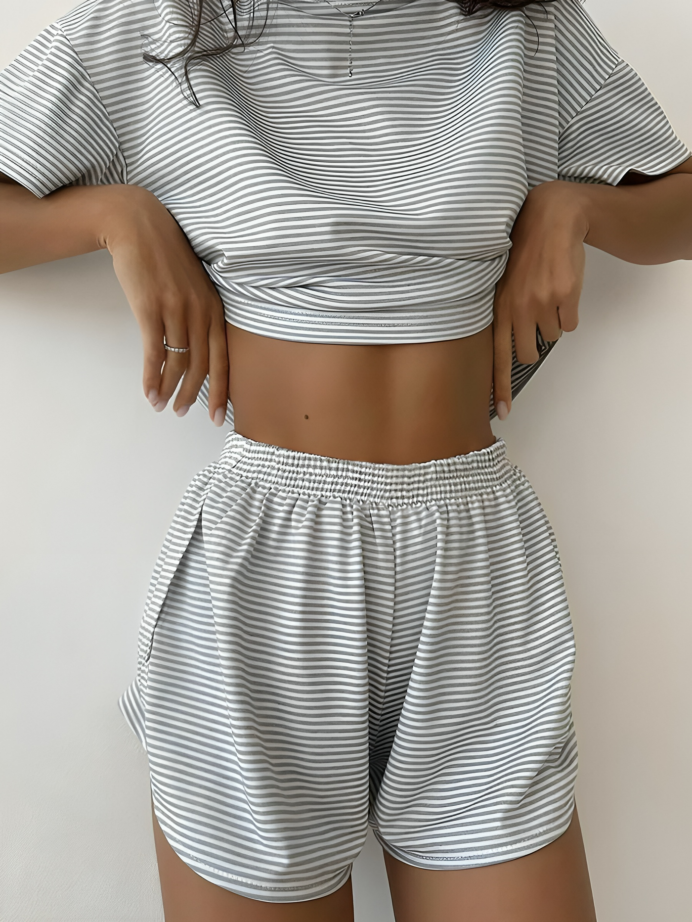 Amy | 2-piece split loungewear shorts